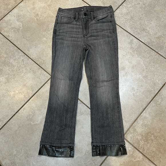White House Black Market Gray High Rise Boot Crop Jeans 2 Sequin Trim - Picture 1 of 8